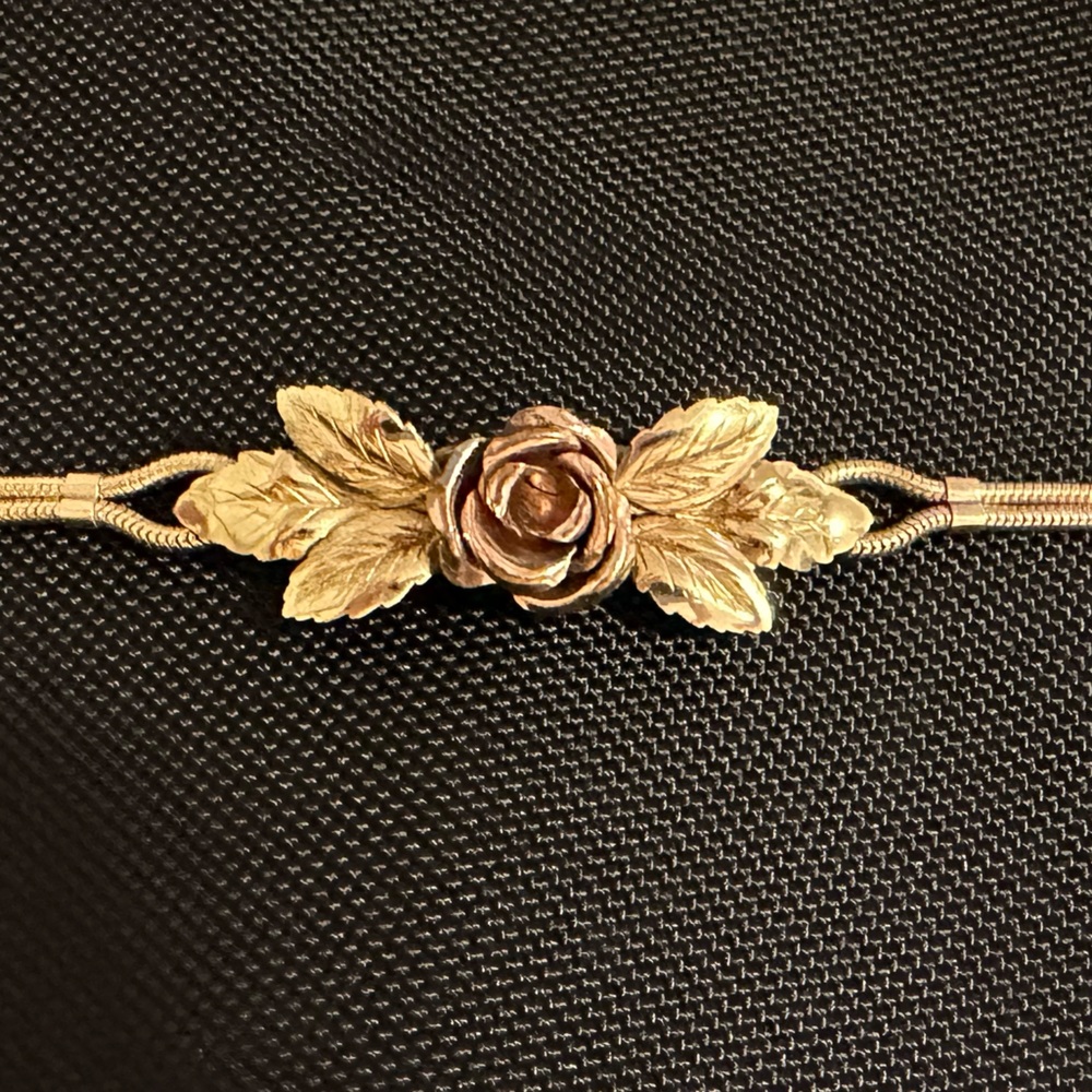 Vintage gold bracelet